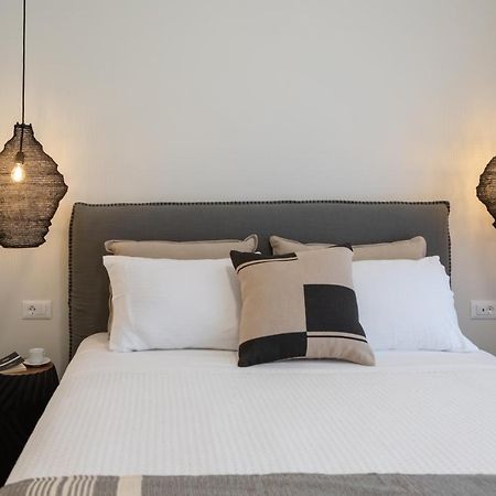 Anemelia Luxury Apartments อาร์กอสโตลี ภายนอก รูปภาพ