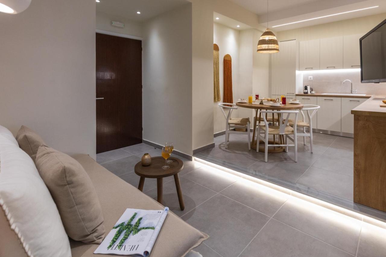 Anemelia Luxury Apartments อาร์กอสโตลี ภายนอก รูปภาพ