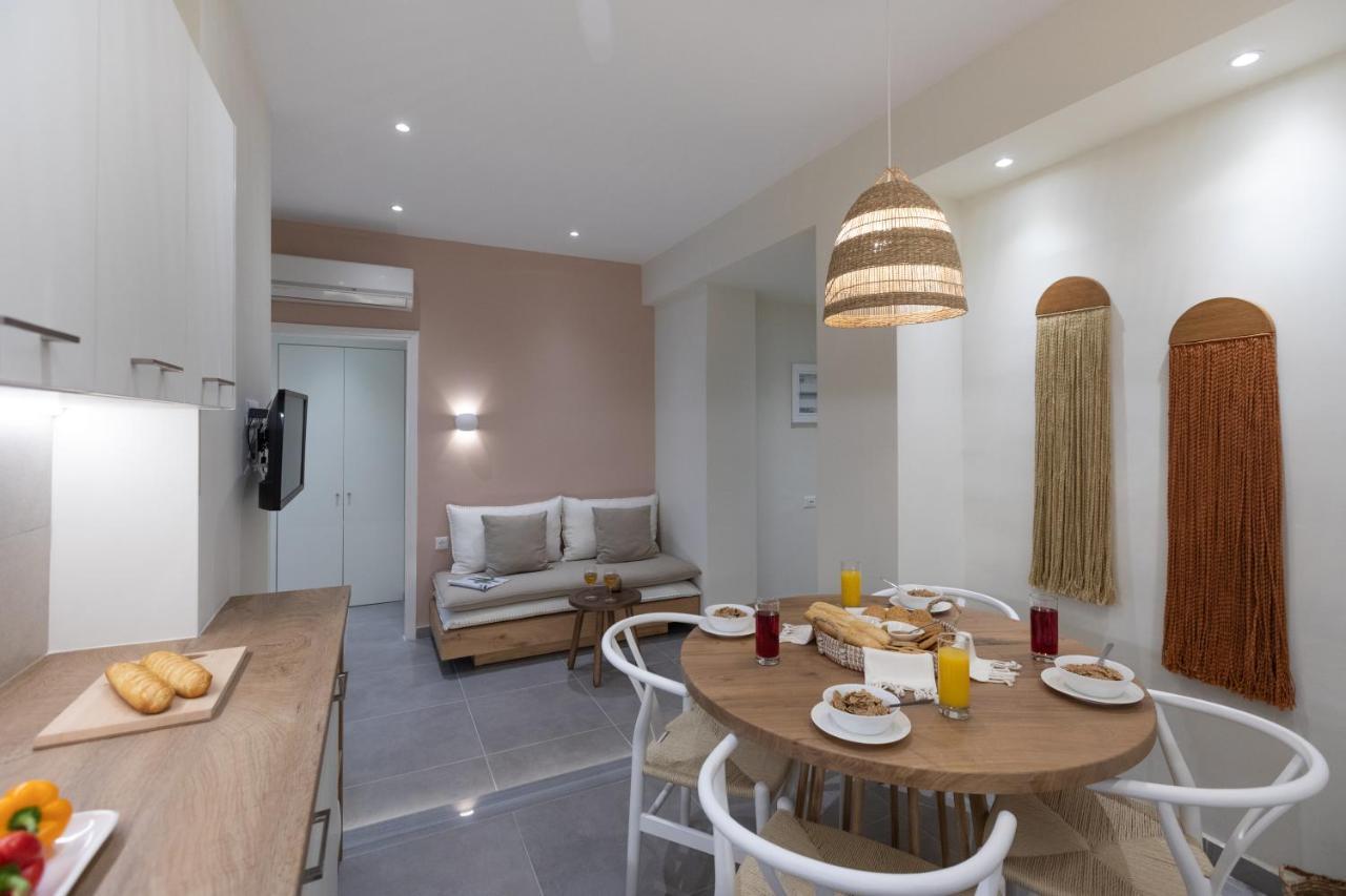 Anemelia Luxury Apartments อาร์กอสโตลี ภายนอก รูปภาพ